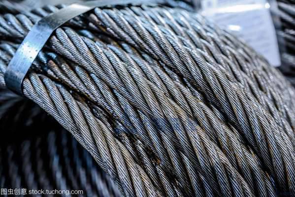 提升人的钢丝绳多久检测一次