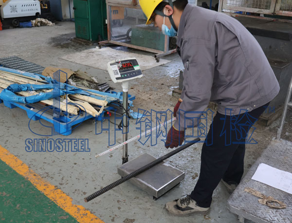 钢材检测现场