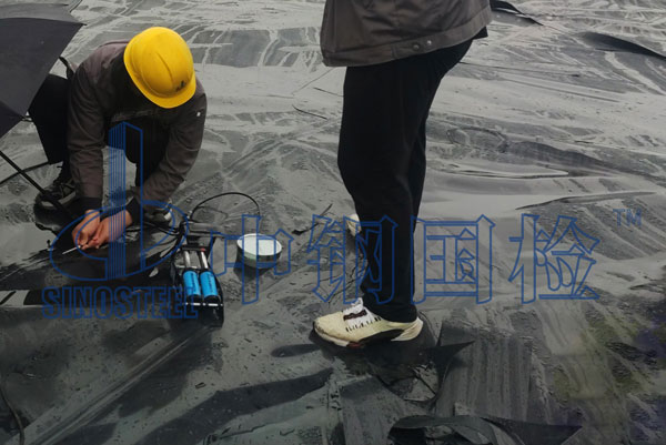 垃圾填埋场检测现场